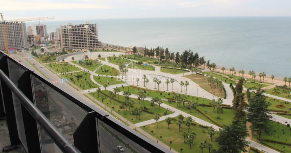 Daire 75.89 m² Daire - Lech ve Maria Kachinsky, Batumi, Gürcistan