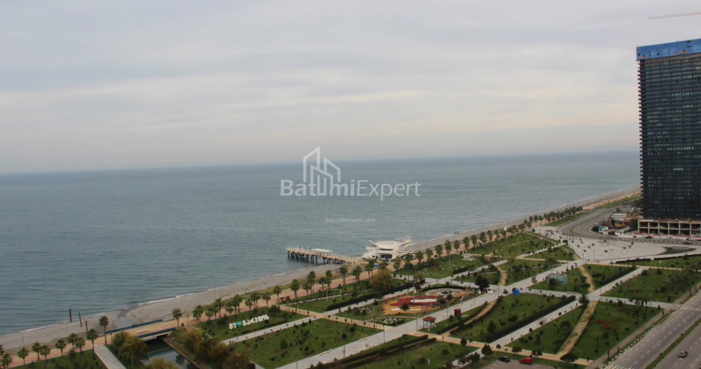 Daire 76.07 m² Daire - Lech ve Maria Kachinsky, Batumi, Gürcistan