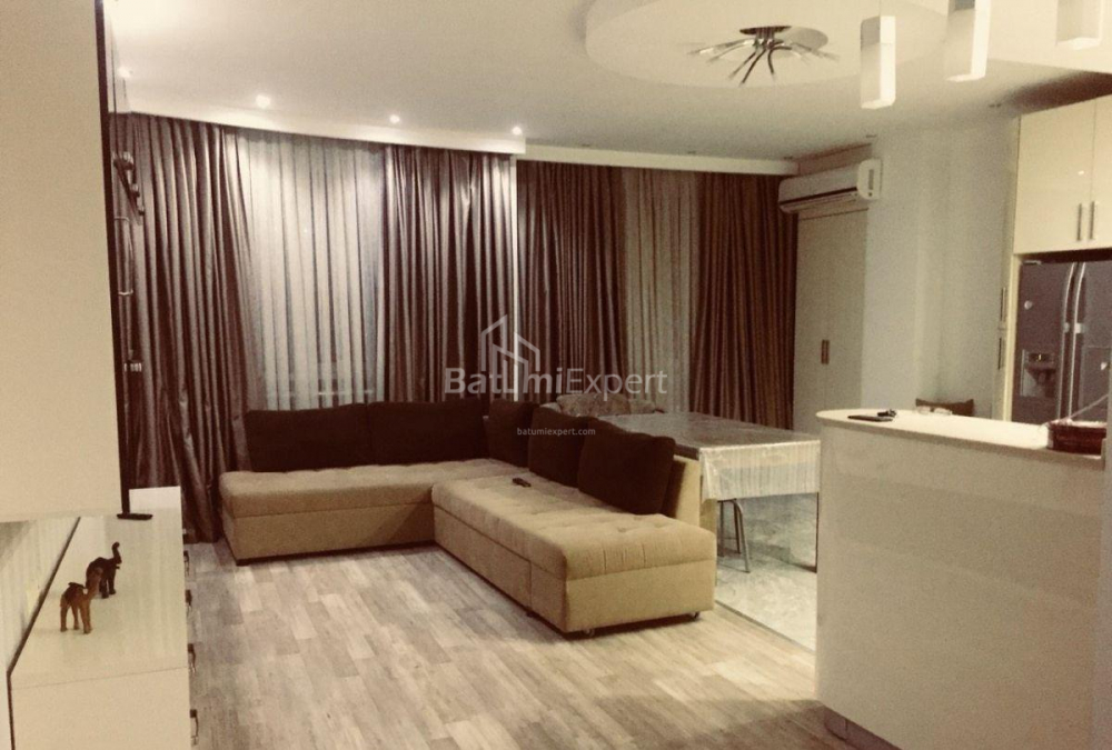 Daire 150 m² Daire - Vakhtang Gorgasali, Batumi, Gürcistan