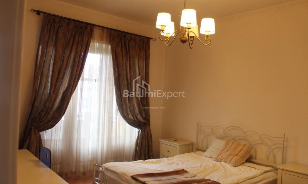 Daire 135 m² Daire - Yurievskaya, Batumi, Gürcistan