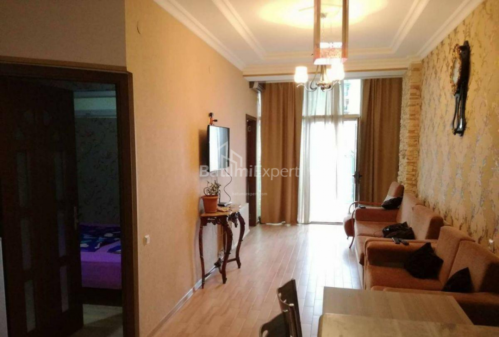 Daire 130 m² Daire - Şerif Khimshiashvili, Batumi, Gürcistan
