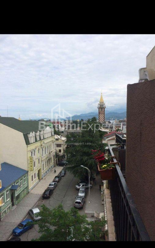 Daire 80 m² Daire - Kral Parnavaz, Batumi, Gürcistan