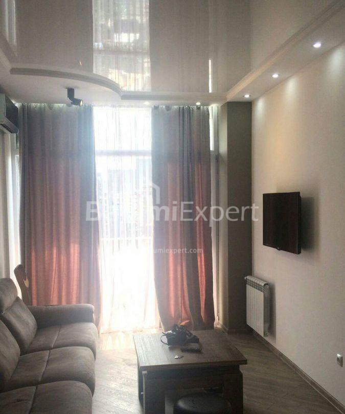 Daire 85 m² Daire - Yurievskaya, Batumi, Gürcistan