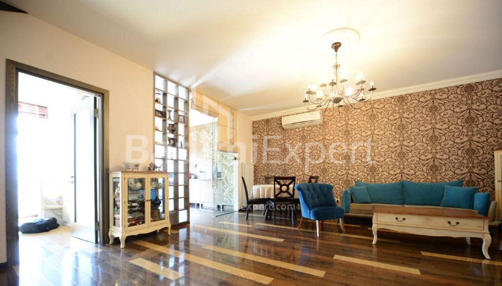Daire 93 m² Daire - Vakhtang Gorgasali, Batumi, Gürcistan