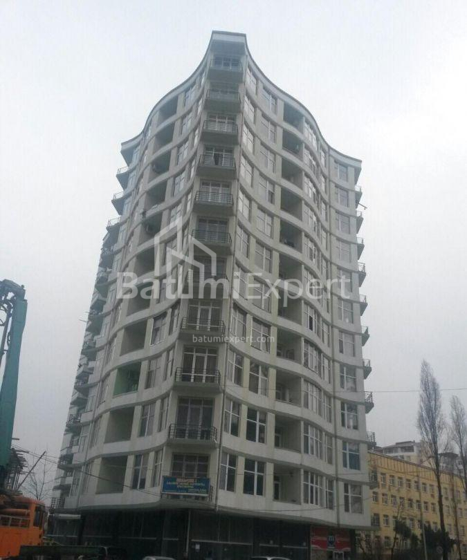 Daire 85 m² Daire - Şalva Inasaridze, Batumi, Gürcistan