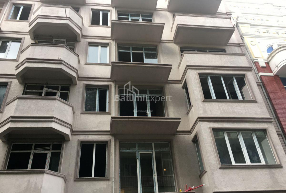 Daire 134 m² Daire - Yurievskaya, Batumi, Gürcistan