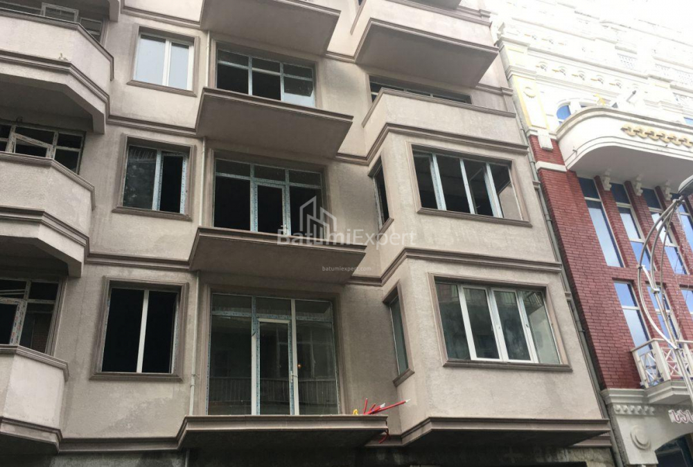 Daire 78 m² Daire - Yurievskaya, Batumi, Gürcistan
