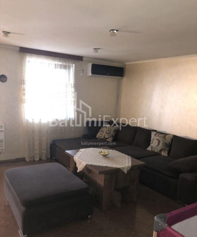 Daire 80 m² Daire - Yurievskaya, Batumi, Gürcistan