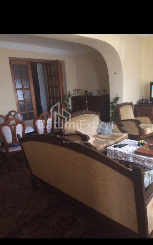Daire 85 m² Daire - Yurievskaya, Batumi, Gürcistan
