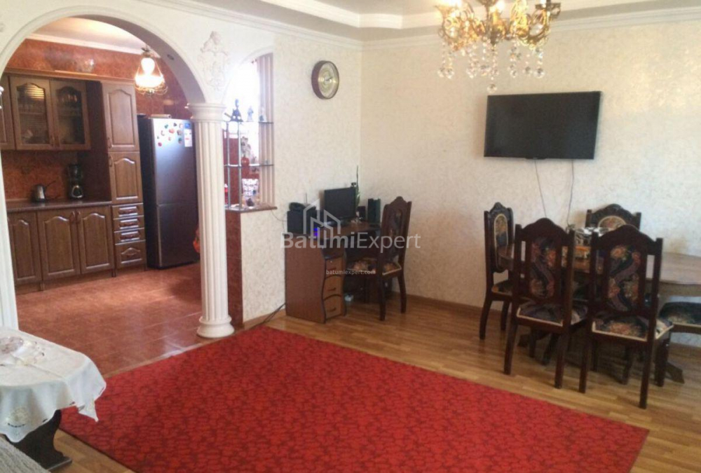 Daire 270 m² Daire - Yurievskaya, Batumi, Gürcistan