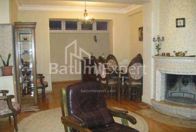 Daire 127 m² Daire - Yurievskaya, Batumi, Gürcistan