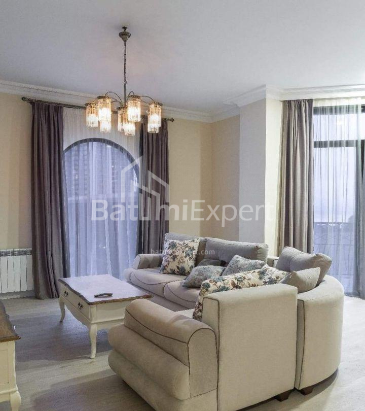 Daire 140 m² Daire - Yurievskaya, Batumi, Gürcistan
