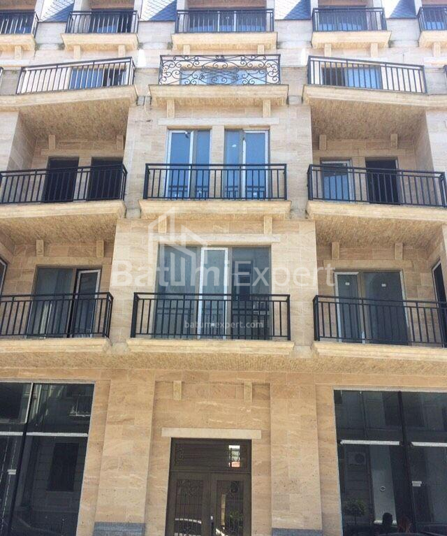 Daire 63 m² Daire - Yurievskaya, Batumi, Gürcistan