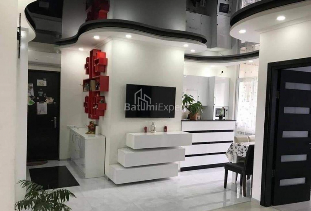 Daire 80 m² Daire - Stefan Zubalaşvili, Batumi, Gürcistan
