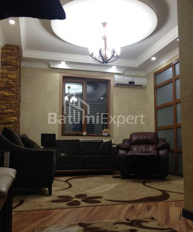 Daire 53 m² Daire - Yurievskaya, Batumi, Gürcistan