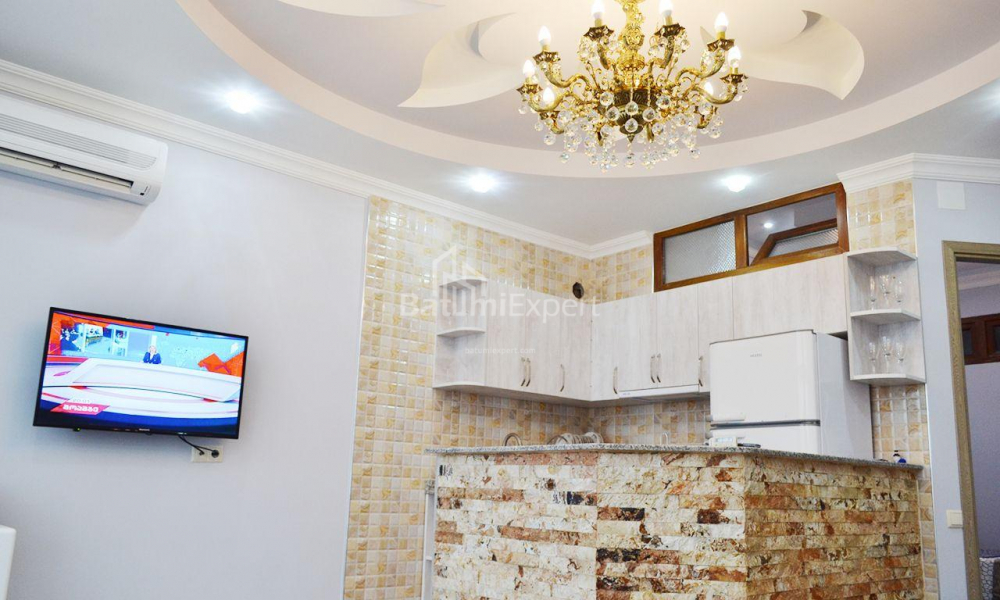 Daire 60 m² Daire - Alexandra Puşkin, Batumi, Gürcistan