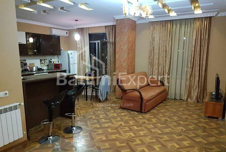 Daire 75 m² Daire - Vakhtang Gorgasali, Batumi, Gürcistan