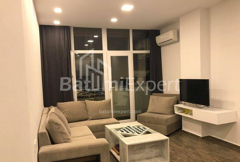 Daire 55 m² Daire - Şerif Khimshiashvili, Batumi, Gürcistan