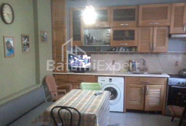 Daire 80 m² Daire - Zuraba Gorgiladze, Batumi, Gürcistan