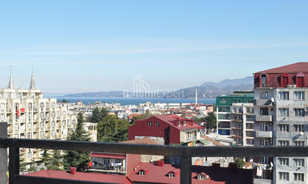 Daire 101 m² Daire - Yurievskaya, Batumi, Gürcistan
