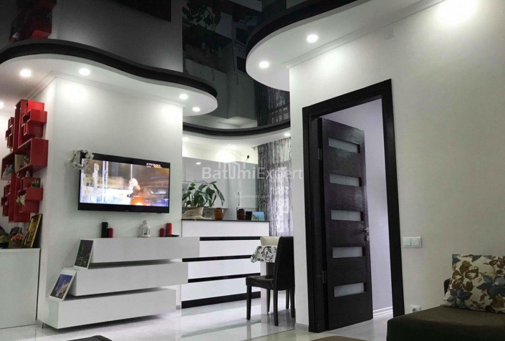 Daire 80 m² Daire - Yurievskaya, Batumi, Gürcistan