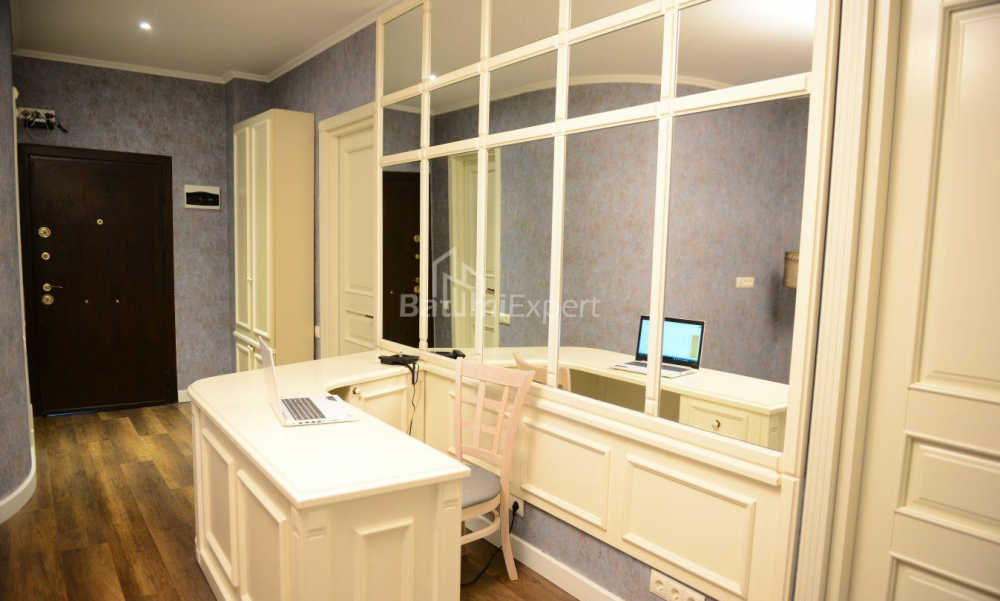 Daire 57 m² Daire - Vakhtang Gorgasali, Batumi, Gürcistan