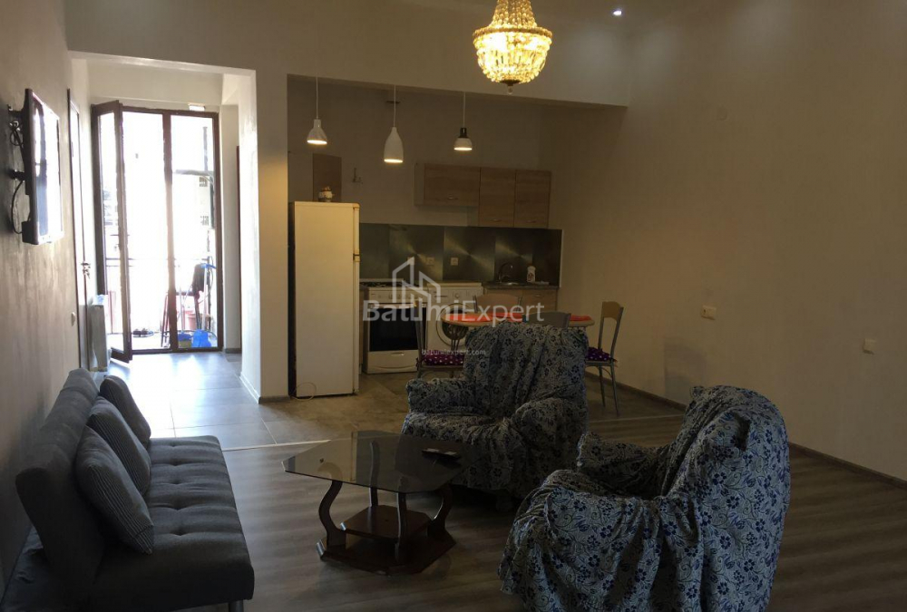 Daire 85 m² Daire - Zuraba Gorgiladze, Batumi, Gürcistan