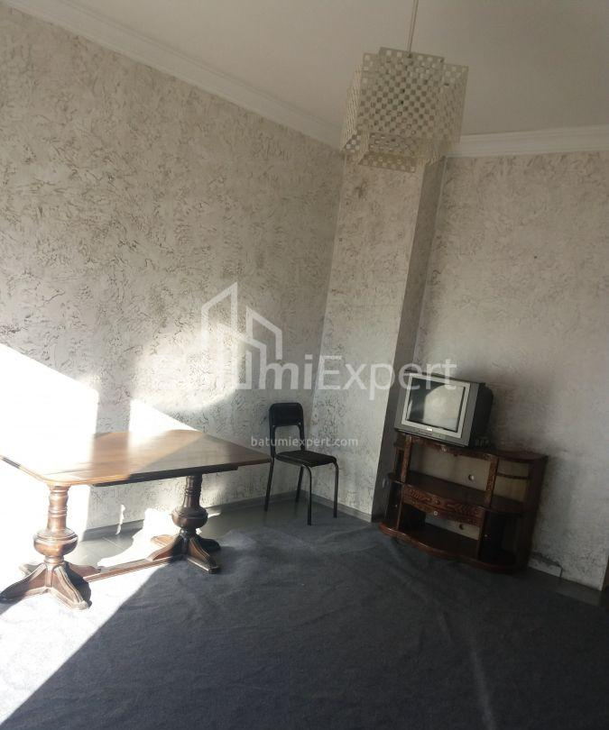 Daire 42 m² Daire - Yurievskaya, Batumi, Gürcistan