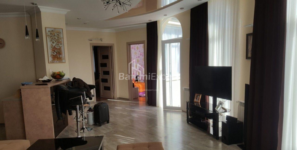Daire 133 m² Daire - Stefan Zubalaşvili, Batumi, Gürcistan