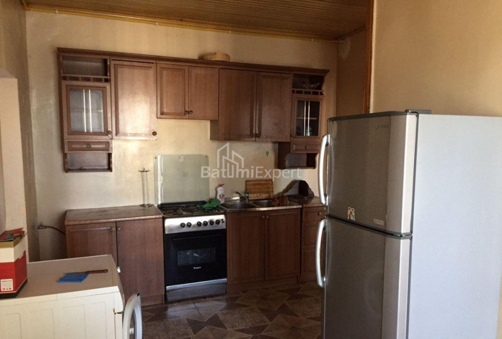 Daire 65 m² Daire - Şerif Khimshiashvili, Batumi, Gürcistan