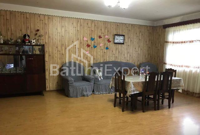 Daire 140 m² Daire - Yurievskaya, Batumi, Gürcistan