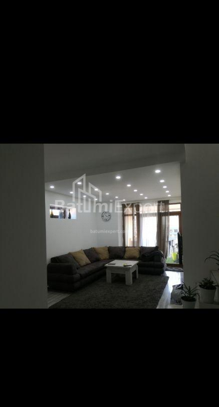 Daire 115 m² Daire - Zuraba Gorgiladze, Batumi, Gürcistan