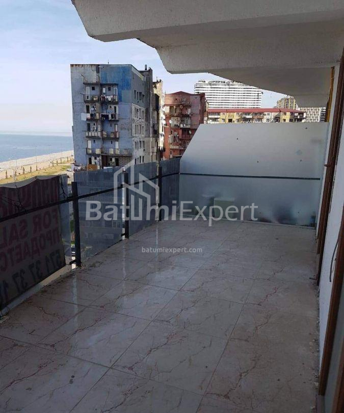 Daire 41 m² Daire - Şerif Khimshiashvili, Batumi, Gürcistan