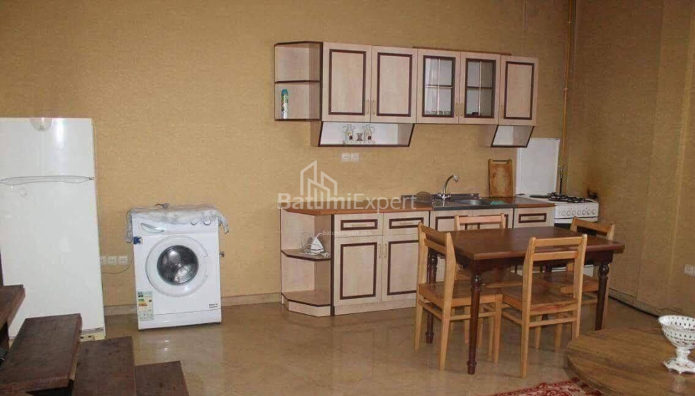 Daire 83 m² Daire - Tbel-Abuseridze, Batumi, Gürcistan