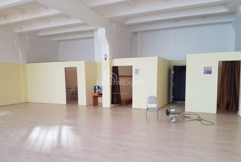 Daire 90 m² Daire - Zuraba Gorgiladze, Batumi, Gürcistan