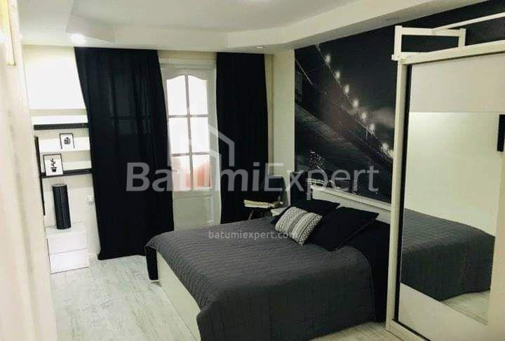 Daire 60 m² Daire - Alexandra Puşkin, Batumi, Gürcistan
