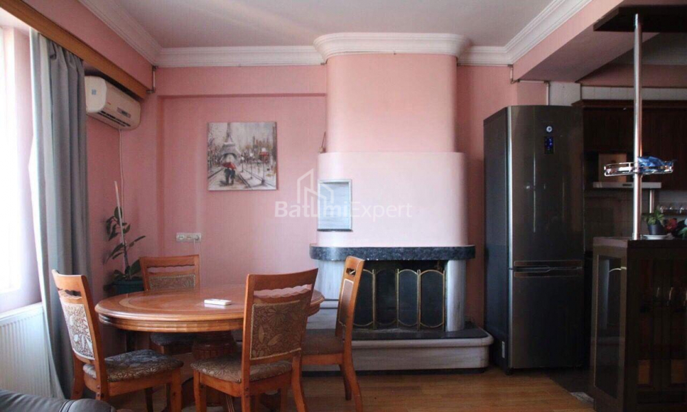Daire 98 m² Daire - 26 Mayıs, Batumi, Gürcistan