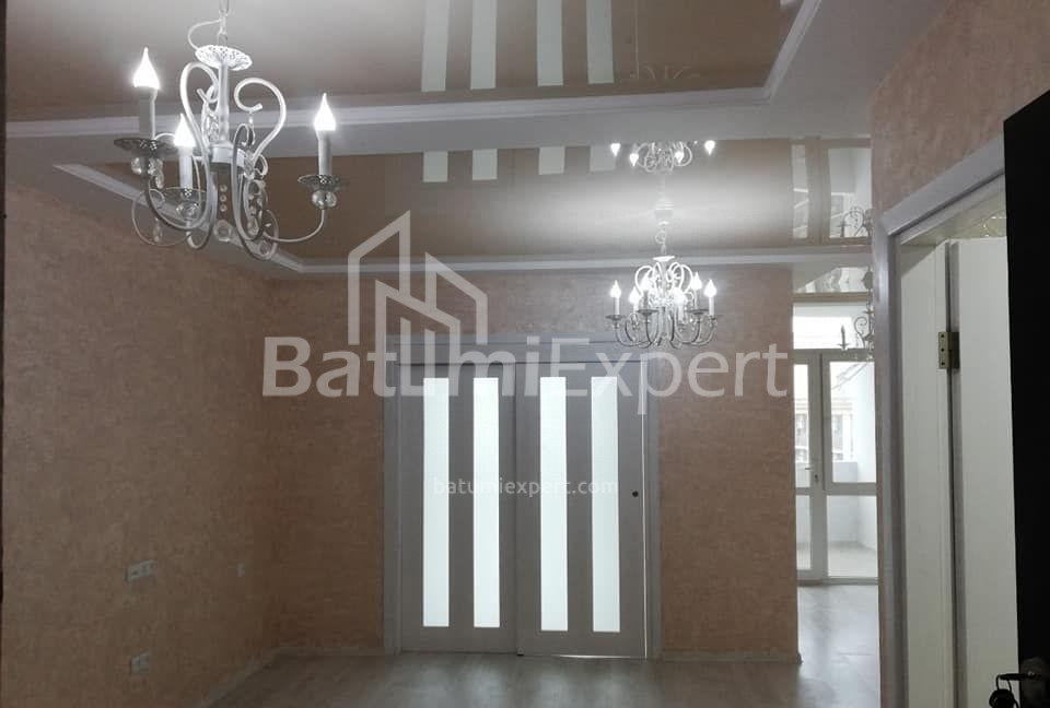 Daire 47 m² Daire - Yusuf Kobaladze, Batumi, Gürcistan