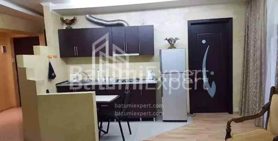 Daire 106 m² Daire - Zuraba Gorgiladze, Batumi, Gürcistan