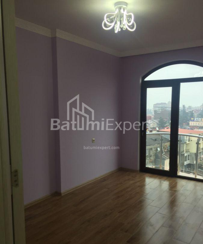 Daire 74 m² Daire - Yurievskaya, Batumi, Gürcistan