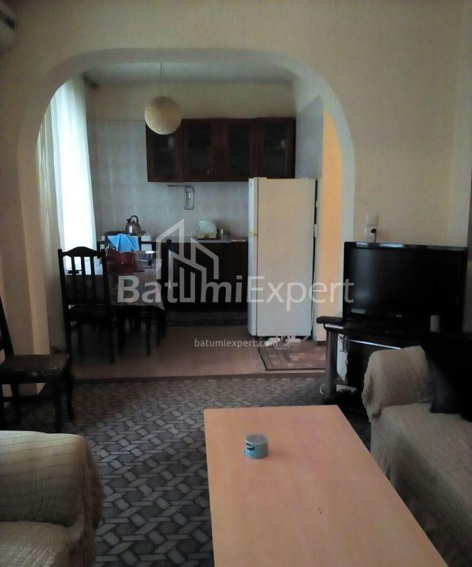Daire 55 m² Daire - Şerif Khimshiashvili, Batumi, Gürcistan