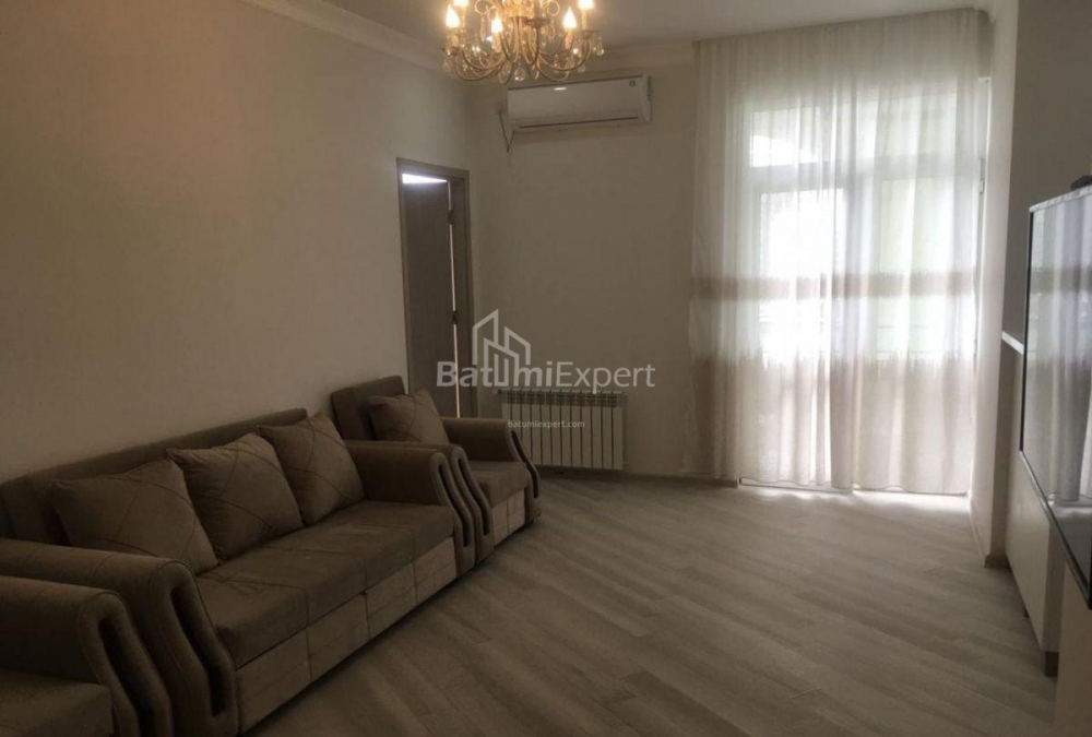 Daire 80 m² Daire - Şalva Inasaridze, Batumi, Gürcistan