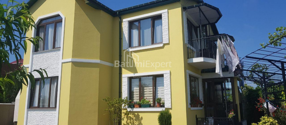 Daire 200 m² Daire - Şerif Khimshiashvili, Batumi, Gürcistan