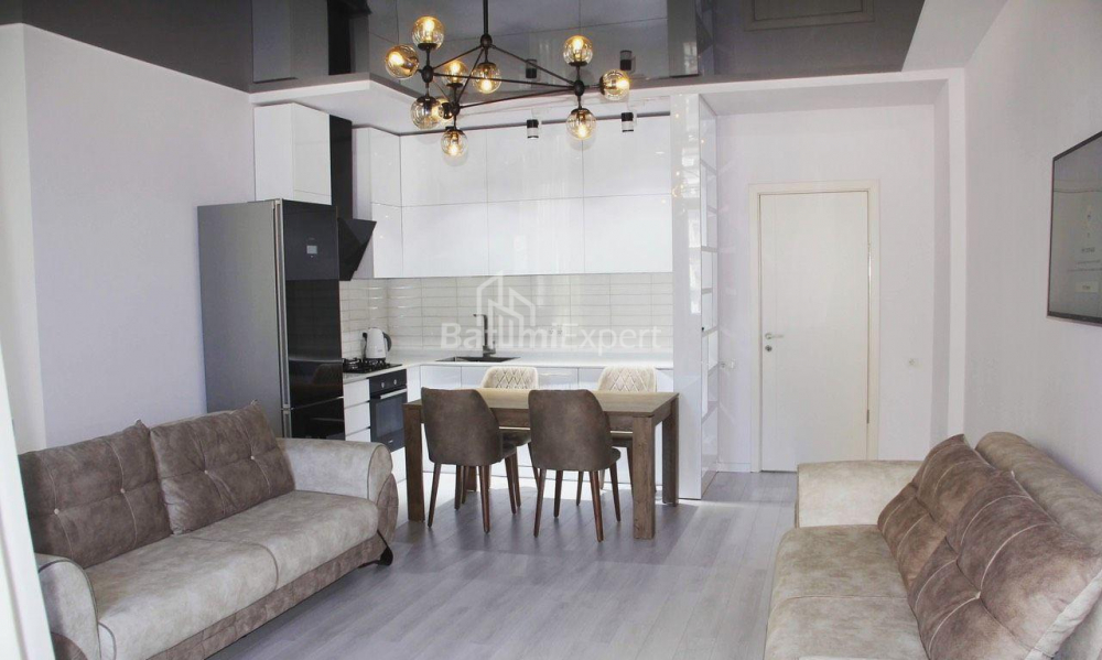 Daire 80 m² Daire - Yurievskaya, Batumi, Gürcistan