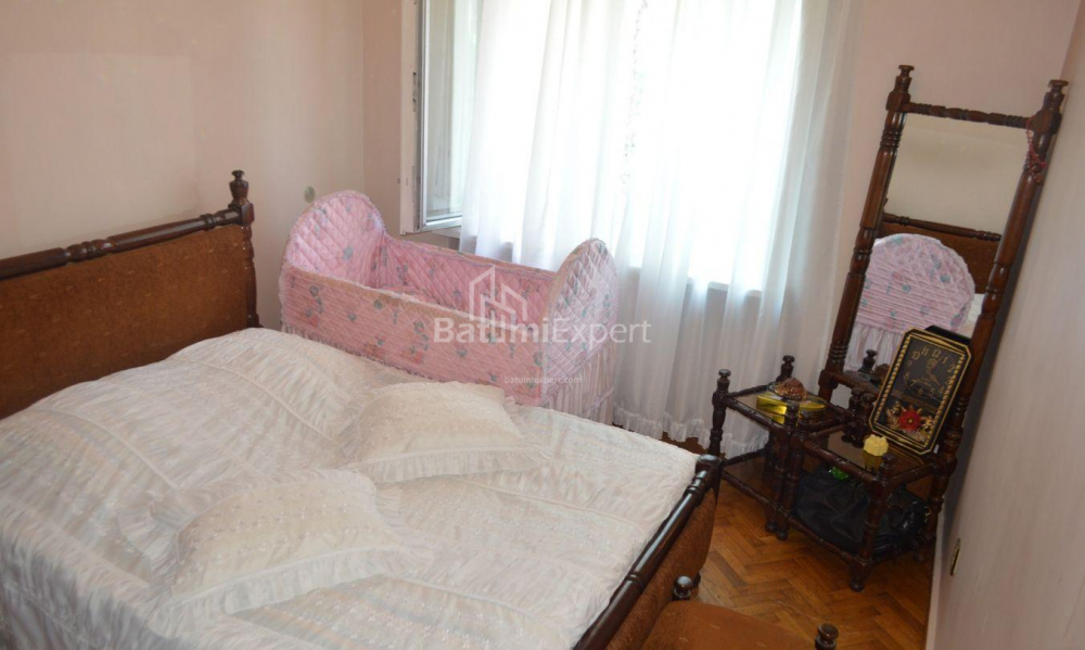 Daire 80 m² Daire - Galaktion Tabidze, Batumi, Gürcistan