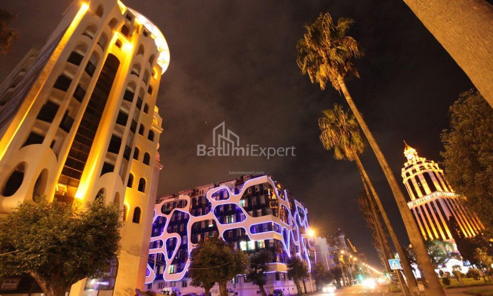 Daire 60 m² Daire - Rustaveli, Batumi, Gürcistan