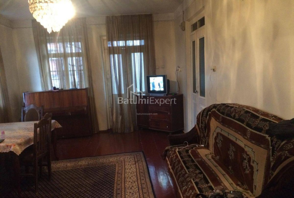 Daire 120 m² Daire - Yurievskaya, Batumi, Gürcistan