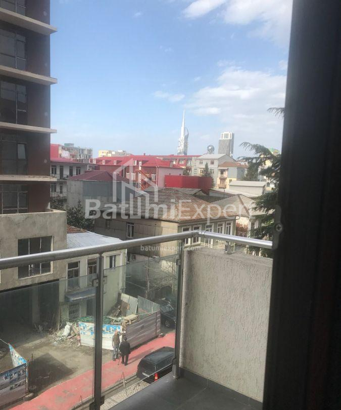 Daire 79 m² Daire - Kral Parnavaz, Batumi, Gürcistan