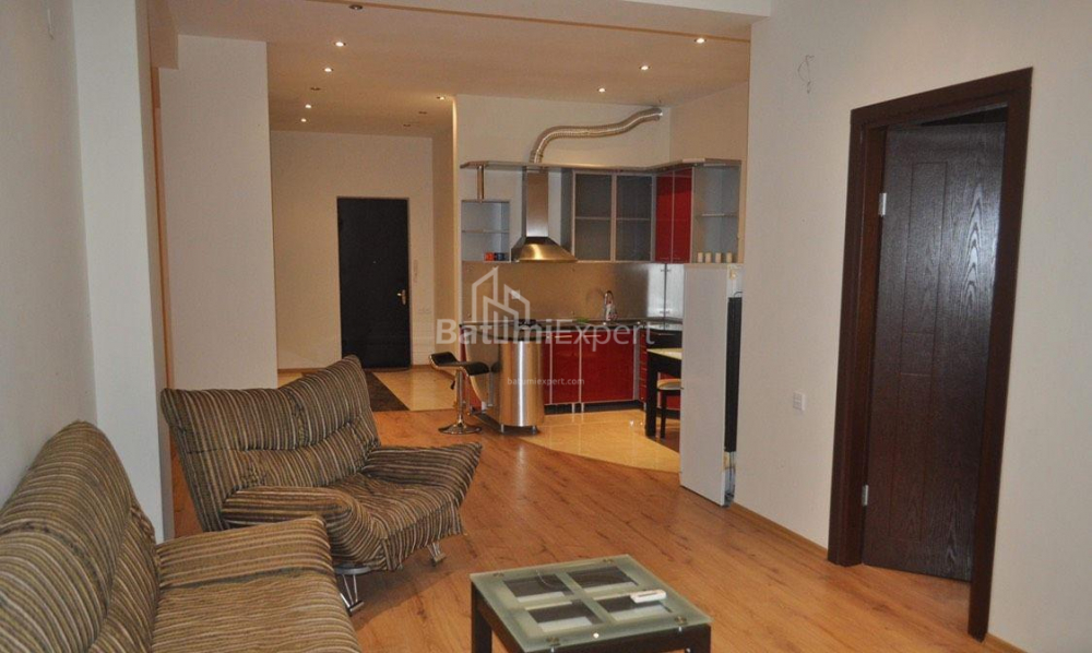 Daire 85 m² Daire - Zuraba Gorgiladze, Batumi, Gürcistan