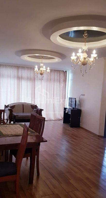 Daire 137 m² Daire - Yusuf Kobaladze, Batumi, Gürcistan